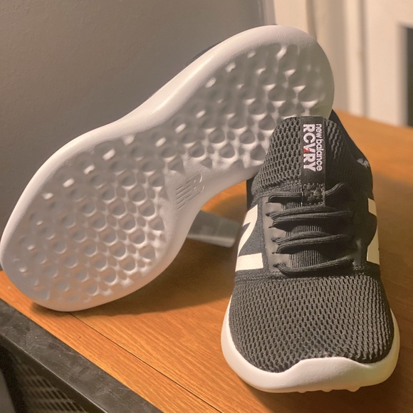 New Balance Recovery for women Black/White - Picture 3 of 5